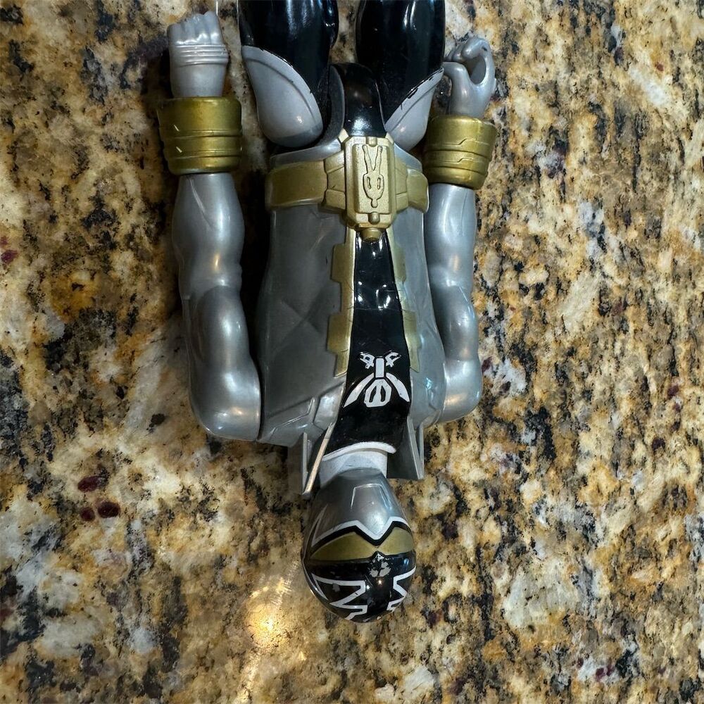Power Rangers Super Megaforce 12" Silver Ranger Action Figure Bandai - Picture 8 of 11